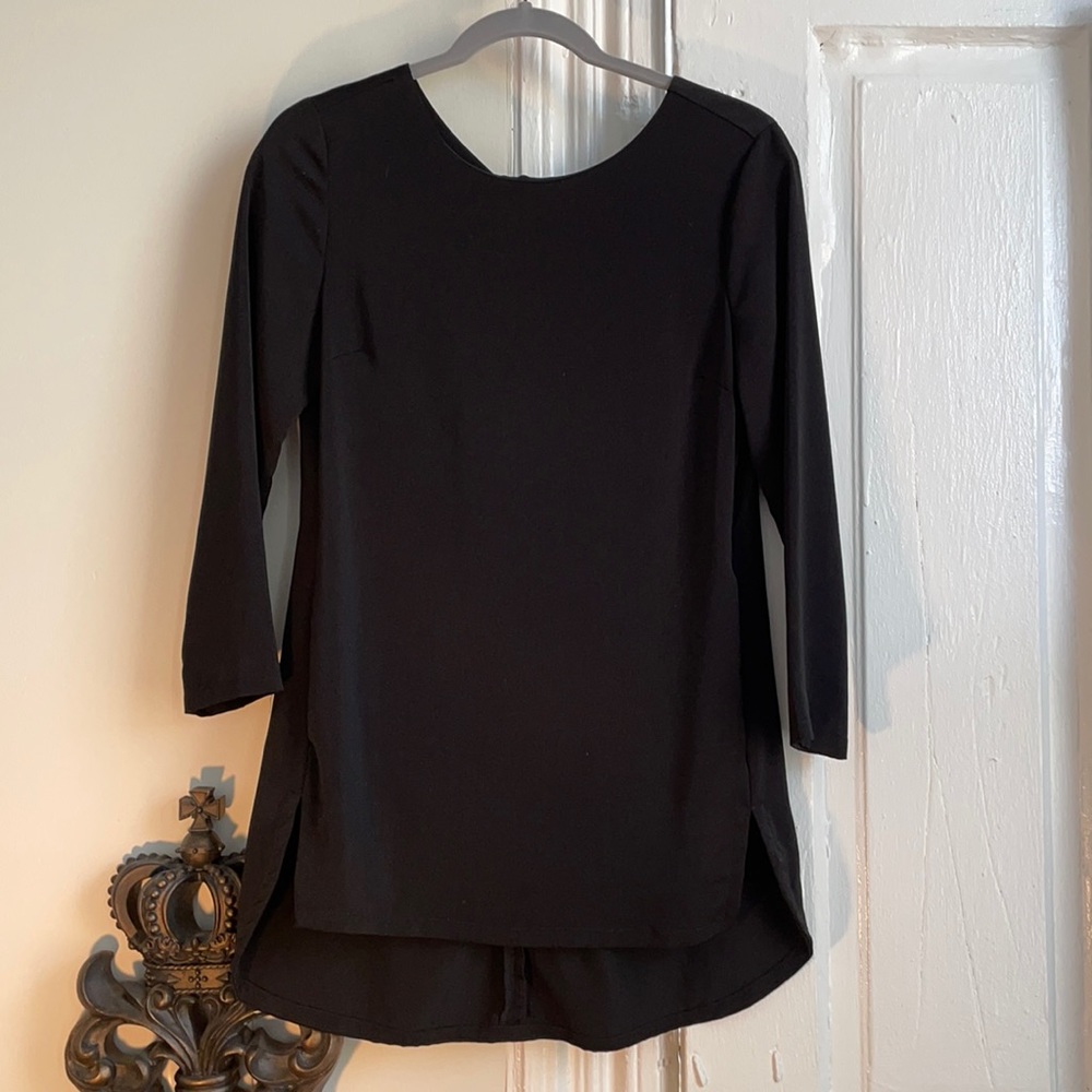 Black August 1 Eight tunic